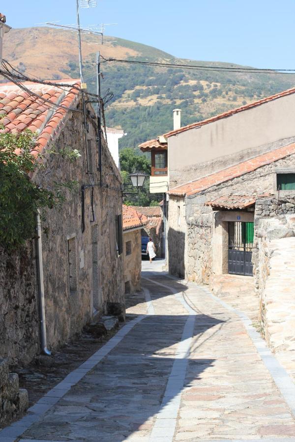 Hotel Ribera Del Corneja Navacepedilla de Corneja Eksteriør bilde