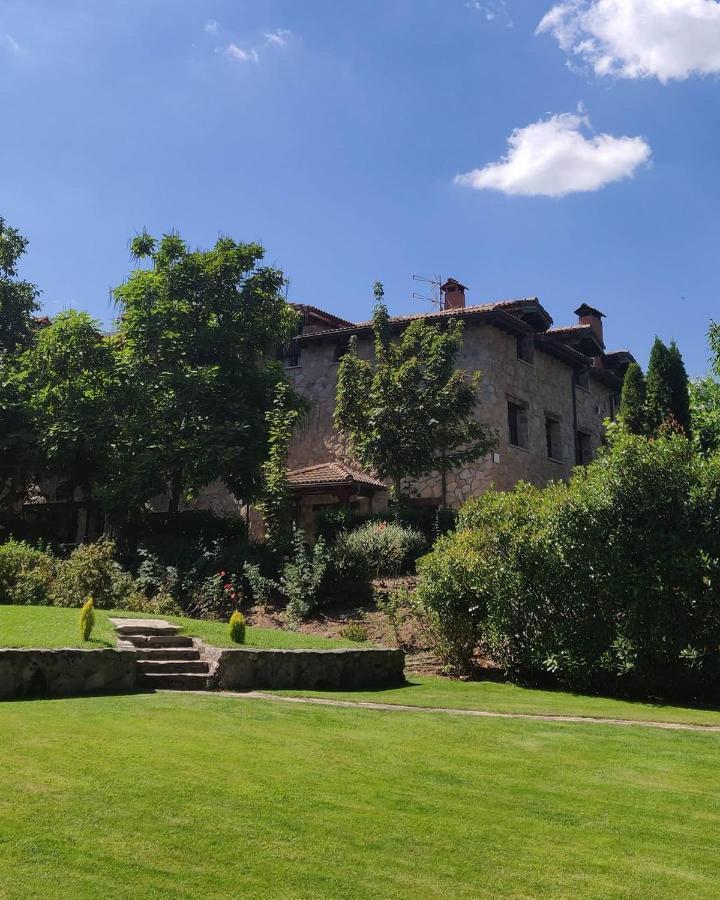Hotel Ribera Del Corneja Navacepedilla de Corneja Eksteriør bilde